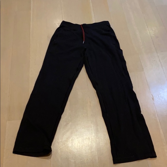LULULEMON KUNG FU PANT!!! - Picture 1 of 4